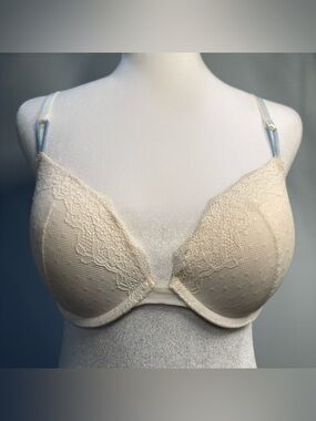 Lace-Trim Pushup Bra